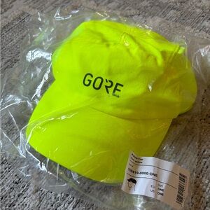 GOREWEAR Neon Yellow Mesh Cap